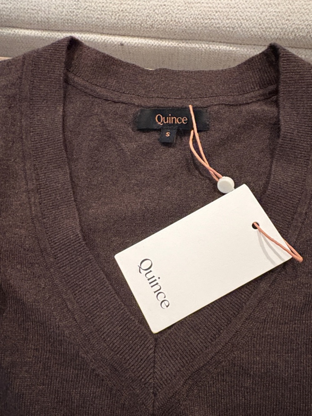 Quince womens  65% organic cotton V-Neck Sweater in Chocolate Brown - Picture 3 of 4